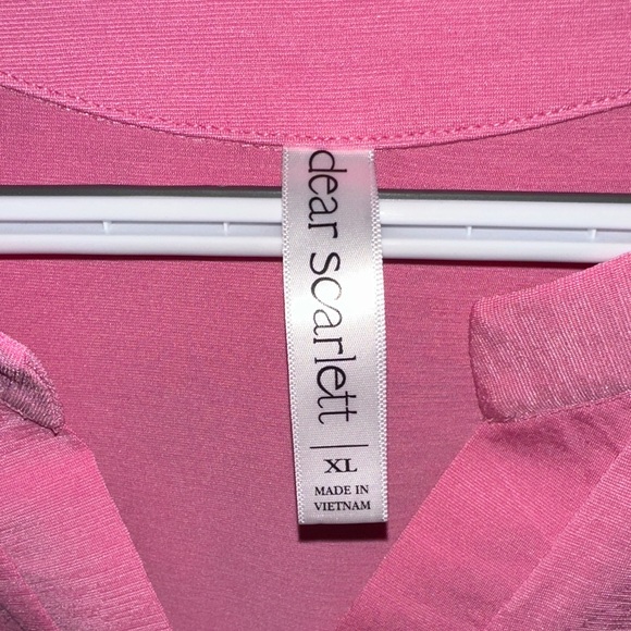 Dear Scarlett Smocked Wrinkle Free 3/4 Sleeve Top - Picture 2 of 5